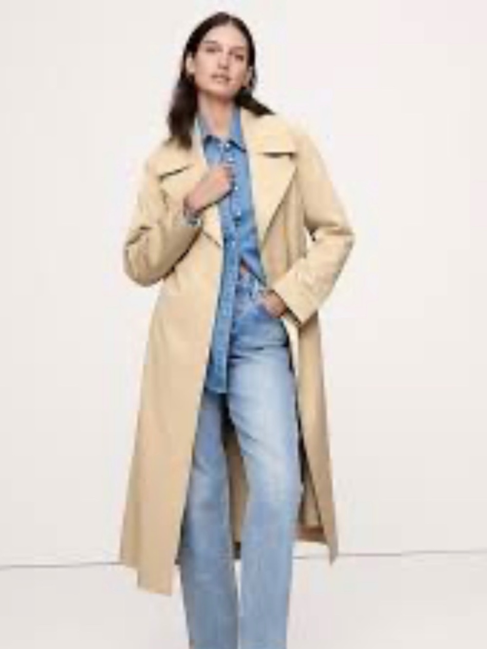 Banana Republic Classic Camel Tan Belted Trench Coat - Size Medium